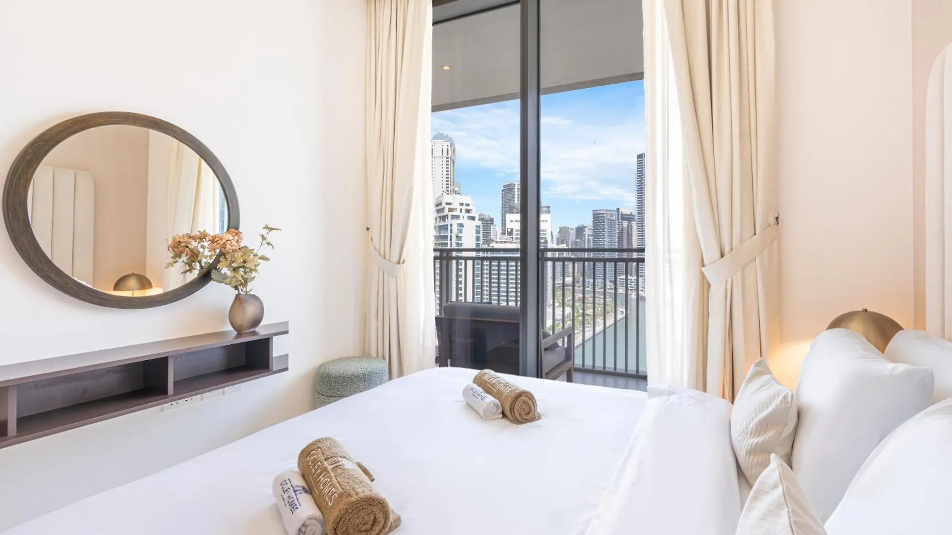 Luxurious 2Br Home With Stunning Marina Skyline View Dubai